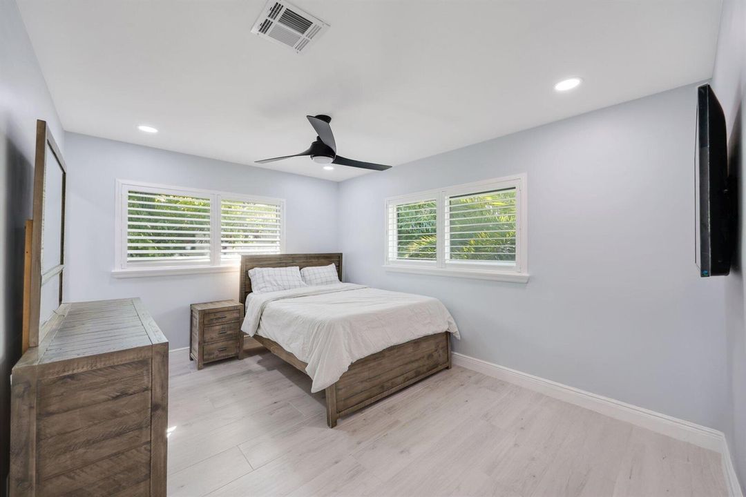 833 Southeast 22nd Ave - 31.jpg-SMALL
