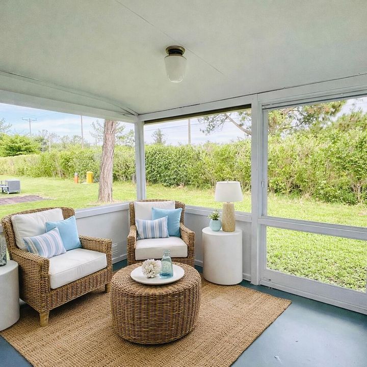 VIRTUALLY STAGED PORCH
