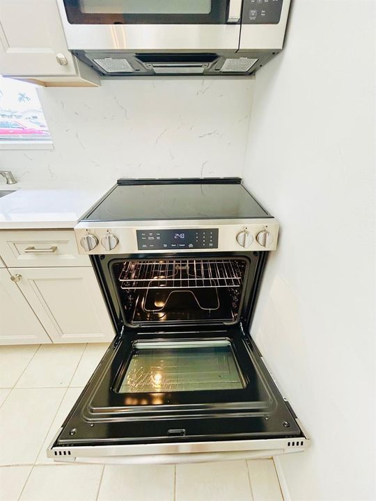 BRAND NEW APPLIANCES