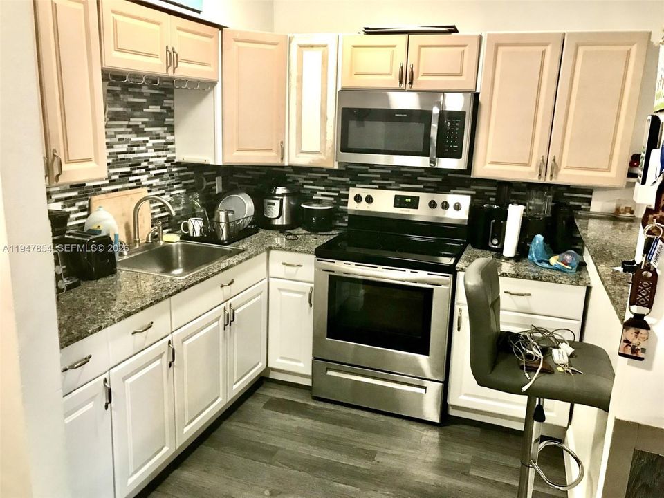 En Venta: $107,500 (1 camas, 1 baños, 625 Pies cuadrados)