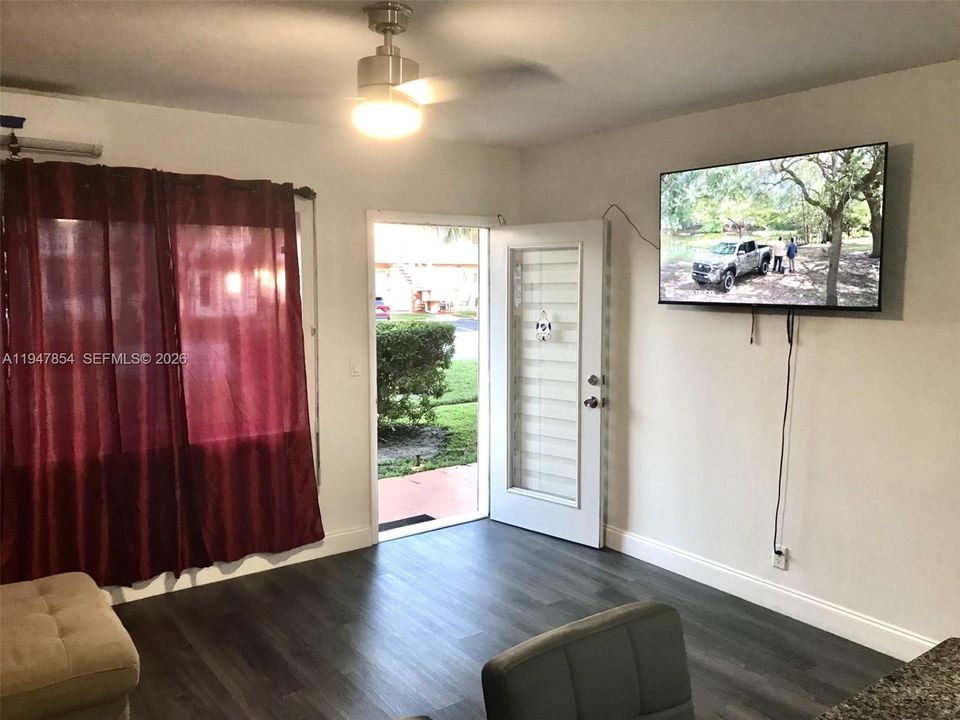 En Venta: $107,500 (1 camas, 1 baños, 625 Pies cuadrados)
