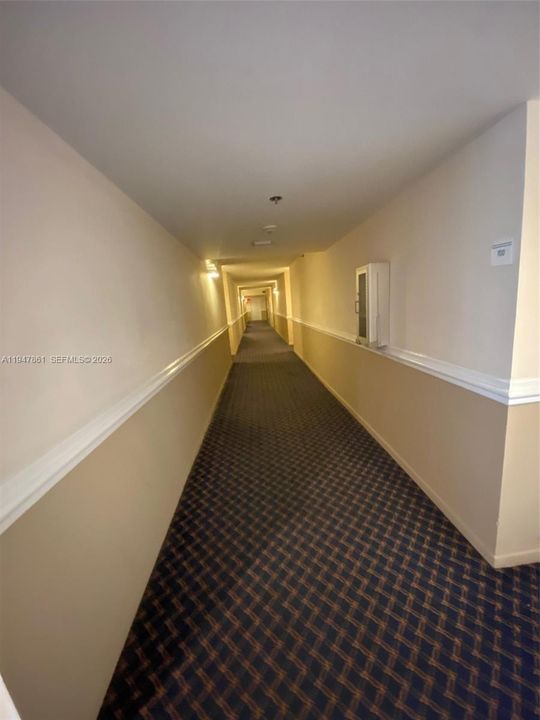 En Venta: $349,000 (1 camas, 1 baños, 700 Pies cuadrados)