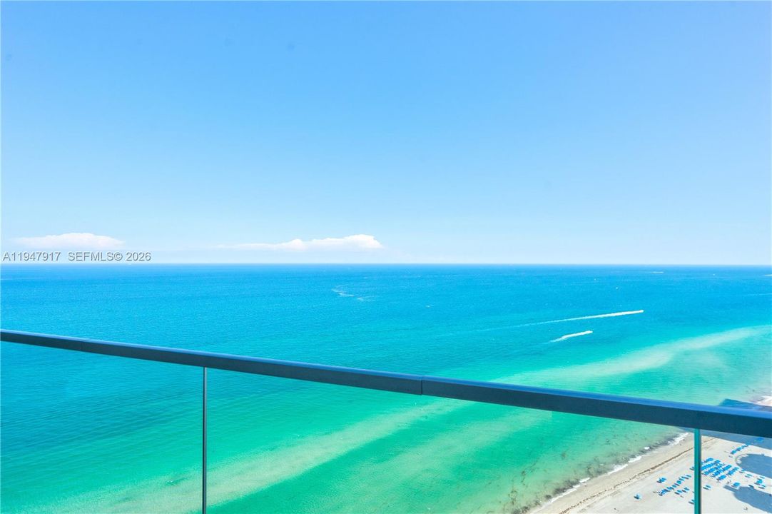 En Venta: $4,750,000 (3 camas, 3 baños, 2271 Pies cuadrados)