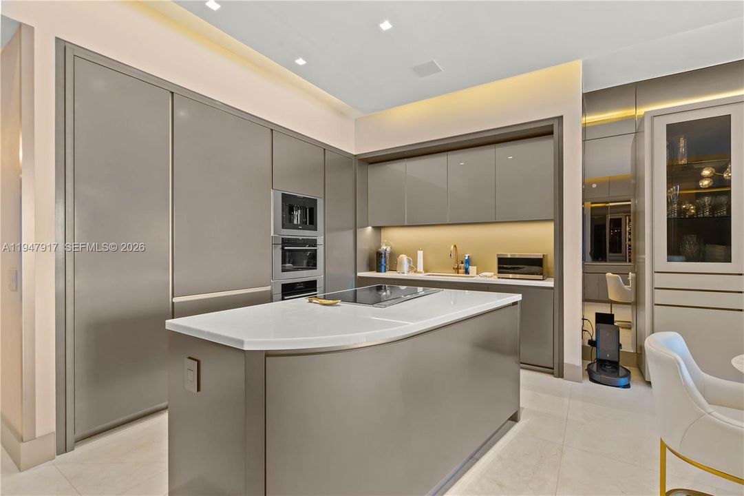 En Venta: $4,750,000 (3 camas, 3 baños, 2271 Pies cuadrados)