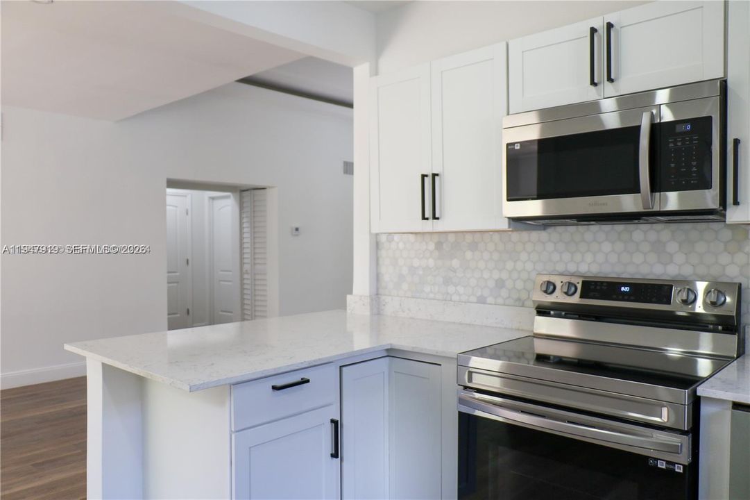 En Venta: $1,049,900 (3 camas, 3 baños, 0 Pies cuadrados)