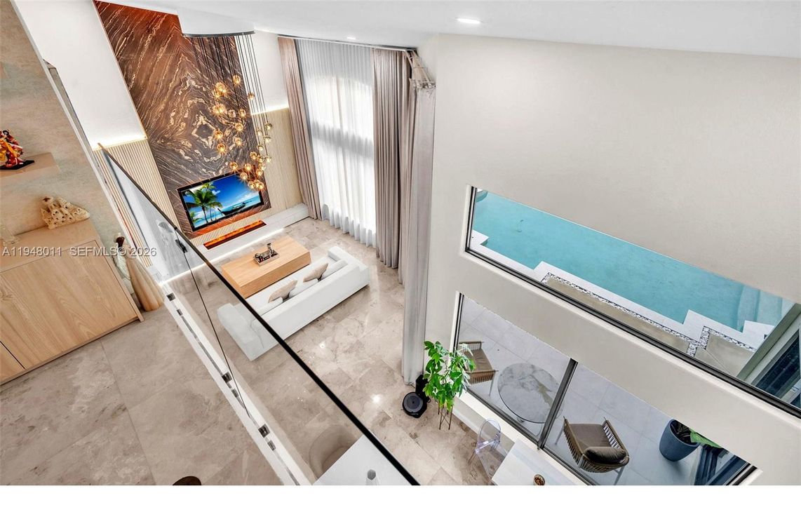 Vendido Recientemente: $1,390,000 (5 camas, 3 baños, 3285 Pies cuadrados)