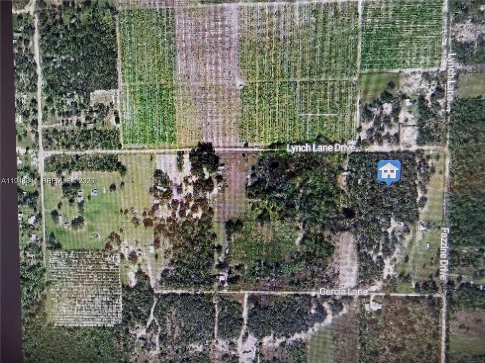 На продажу: $70,000 (2.00 acres)