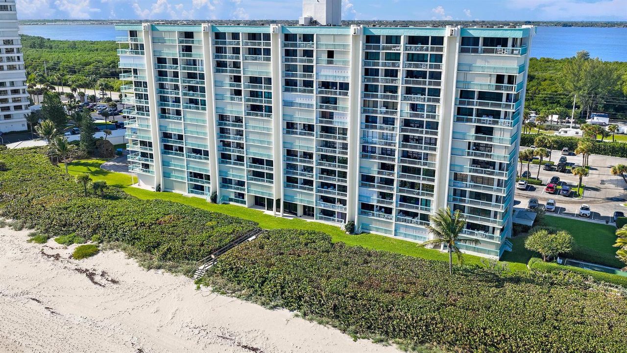 9940 S Ocean Dr 802-22