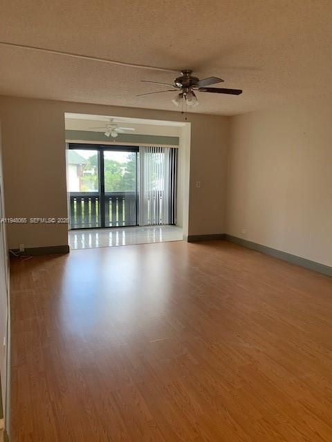 For Sale: $115,000 (1 beds, 1 baths, 800 Square Feet)