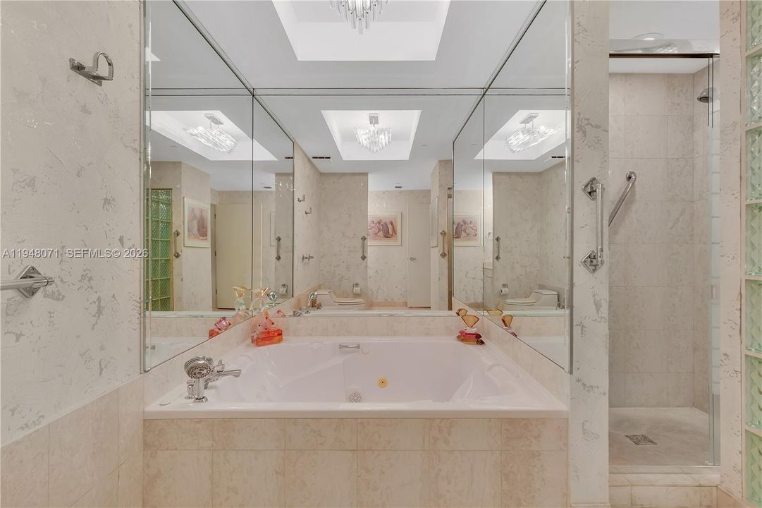 For Sale: $2,695,000 (2 beds, 3 baths, 2210 Square Feet)