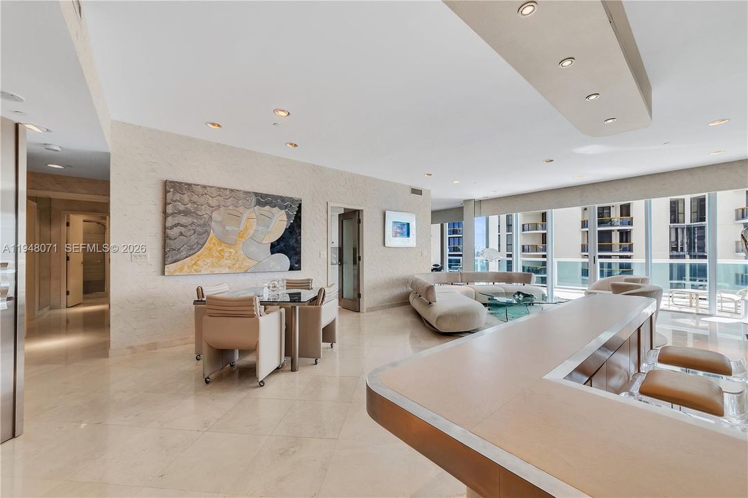 For Sale: $2,695,000 (2 beds, 3 baths, 2210 Square Feet)