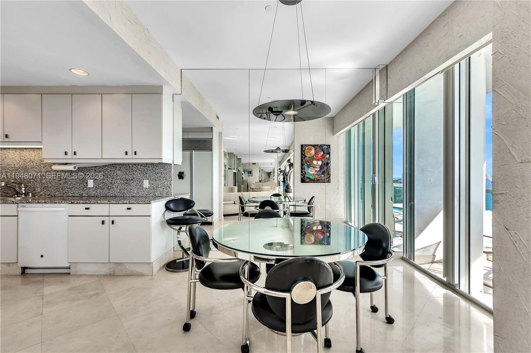For Sale: $2,695,000 (2 beds, 3 baths, 2210 Square Feet)