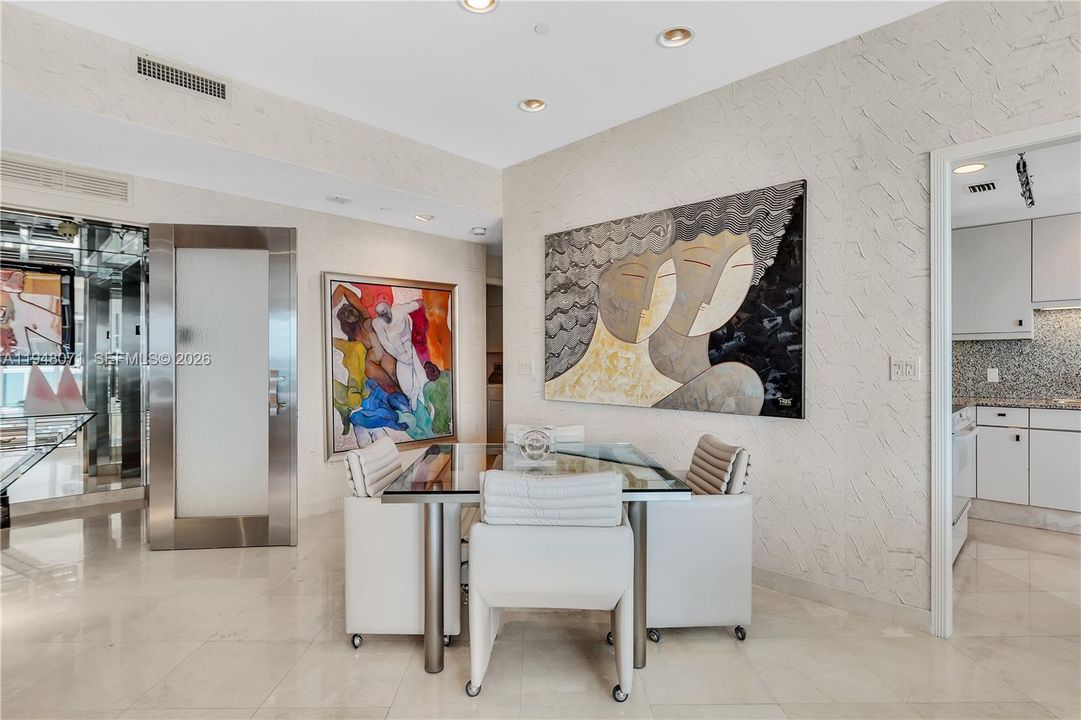 For Sale: $2,695,000 (2 beds, 3 baths, 2210 Square Feet)
