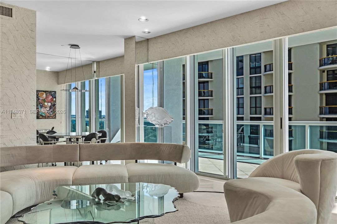 For Sale: $2,695,000 (2 beds, 3 baths, 2210 Square Feet)