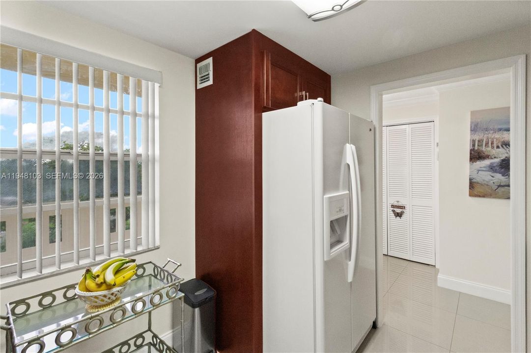 Activo con contrato: $270,000 (2 camas, 2 baños, 1190 Pies cuadrados)