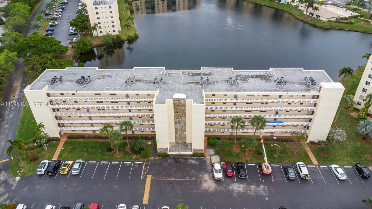 Activo con contrato: $270,000 (2 camas, 2 baños, 1190 Pies cuadrados)
