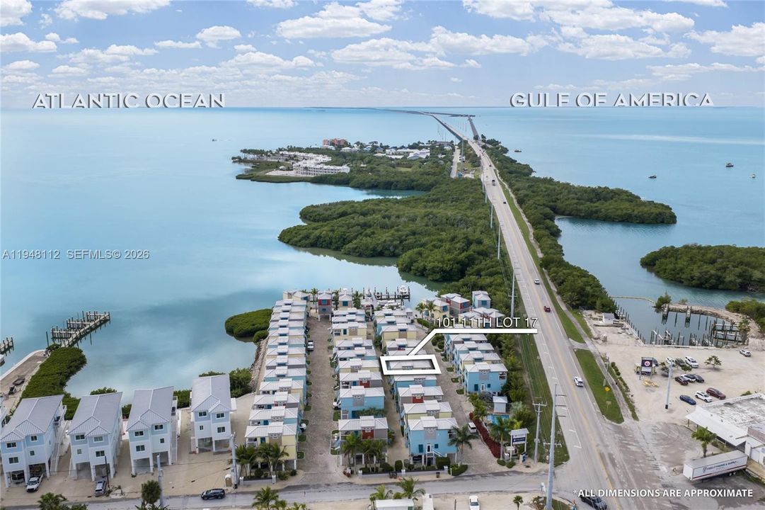 For Sale: $424,999 (2 beds, 2 baths, 960 Square Feet)