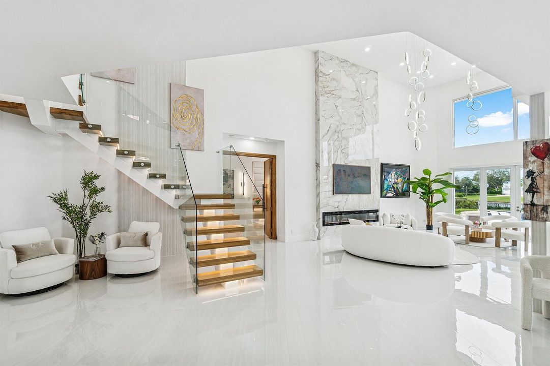 Sitting area / Living Room
