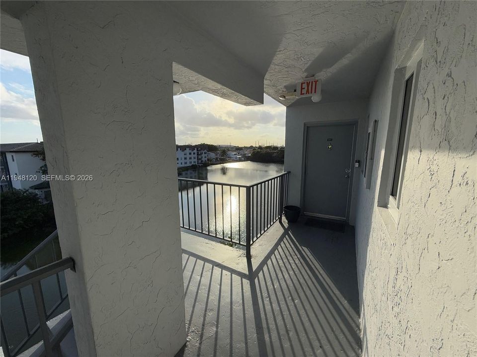 En Venta: $235,000 (2 camas, 1 baños, 843 Pies cuadrados)
