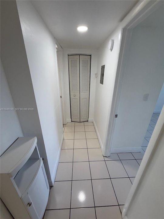 En Venta: $235,000 (2 camas, 1 baños, 843 Pies cuadrados)