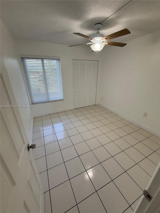 En Venta: $235,000 (2 camas, 1 baños, 843 Pies cuadrados)