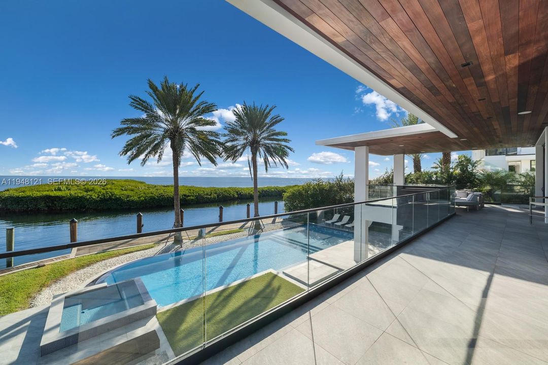 En Venta: $22,000,000 (7 camas, 7 baños, 7007 Pies cuadrados)