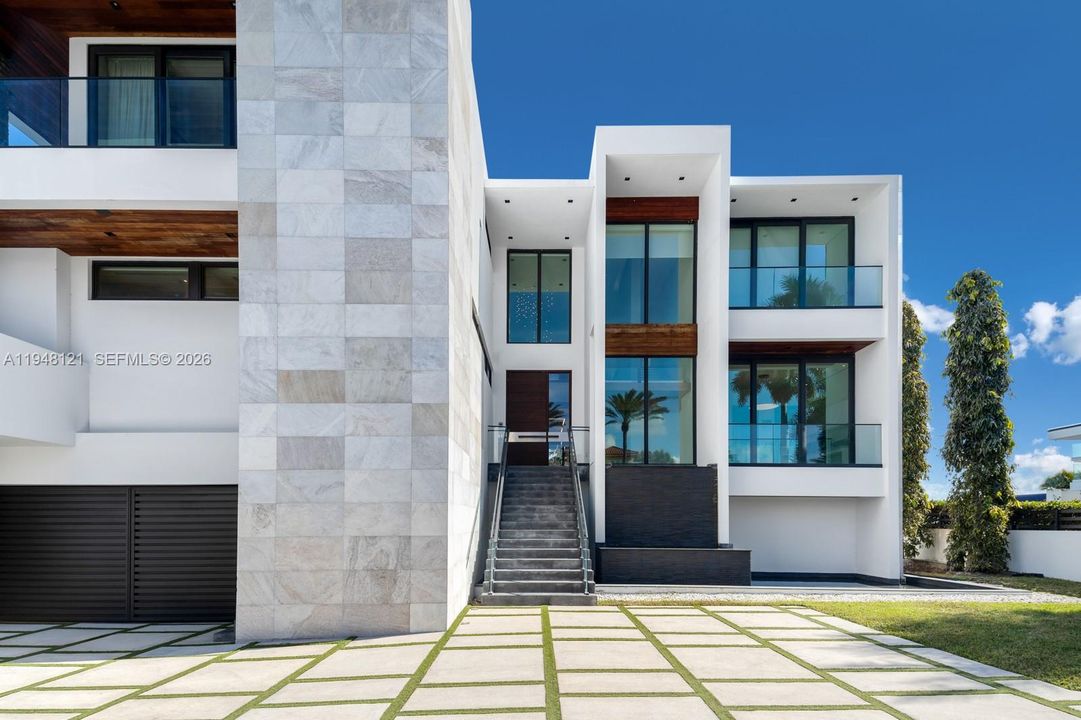 En Venta: $22,000,000 (7 camas, 7 baños, 7007 Pies cuadrados)