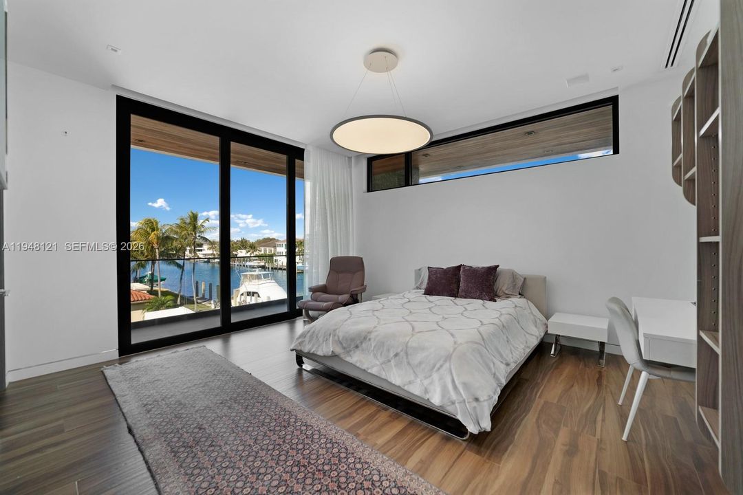 En Venta: $22,000,000 (7 camas, 7 baños, 7007 Pies cuadrados)
