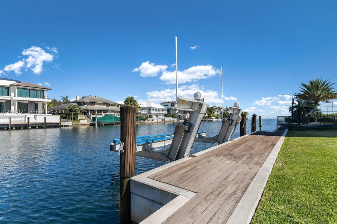 Boat lift is 30,000 lbs