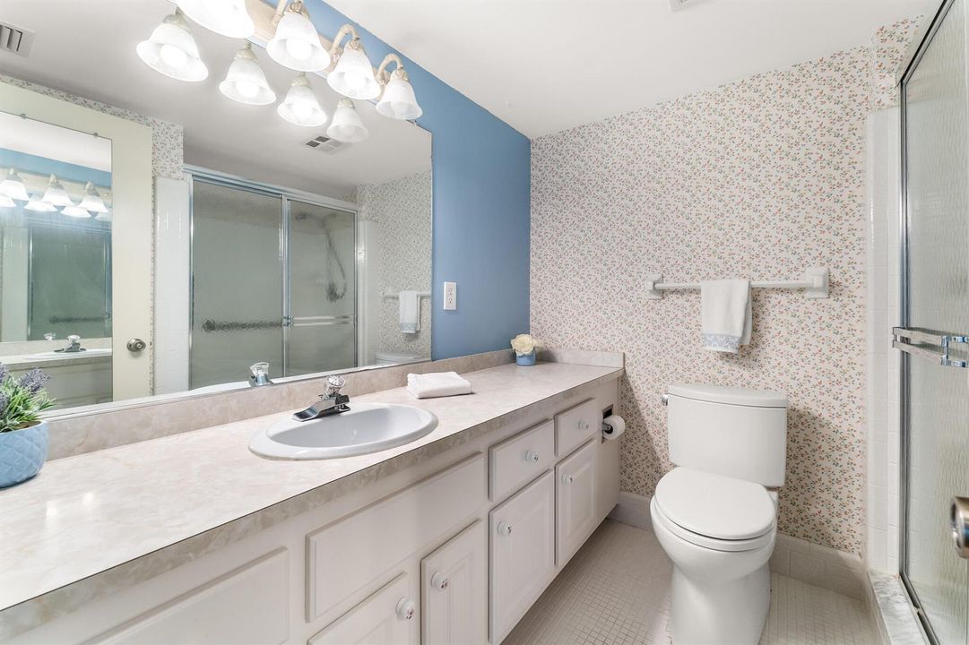 File.27 Master Bath