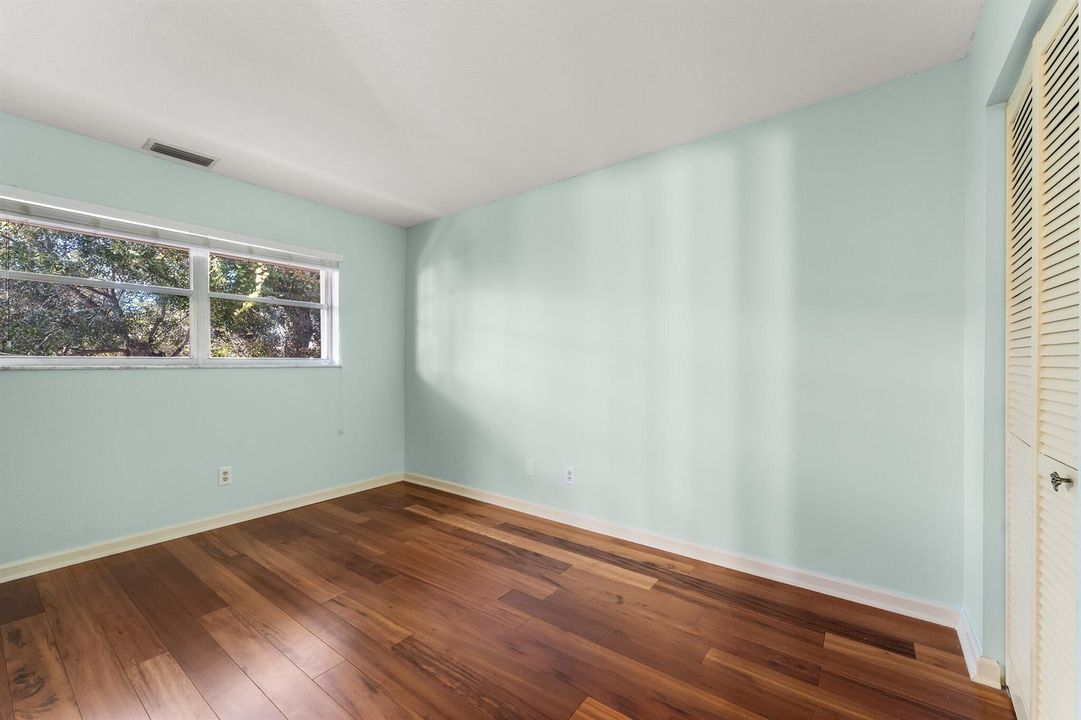 File.31 Second Bedroom