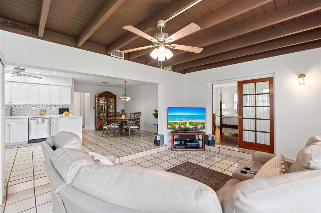 For Sale: $1,139,500 (4 beds, 3 baths, 2178 Square Feet)