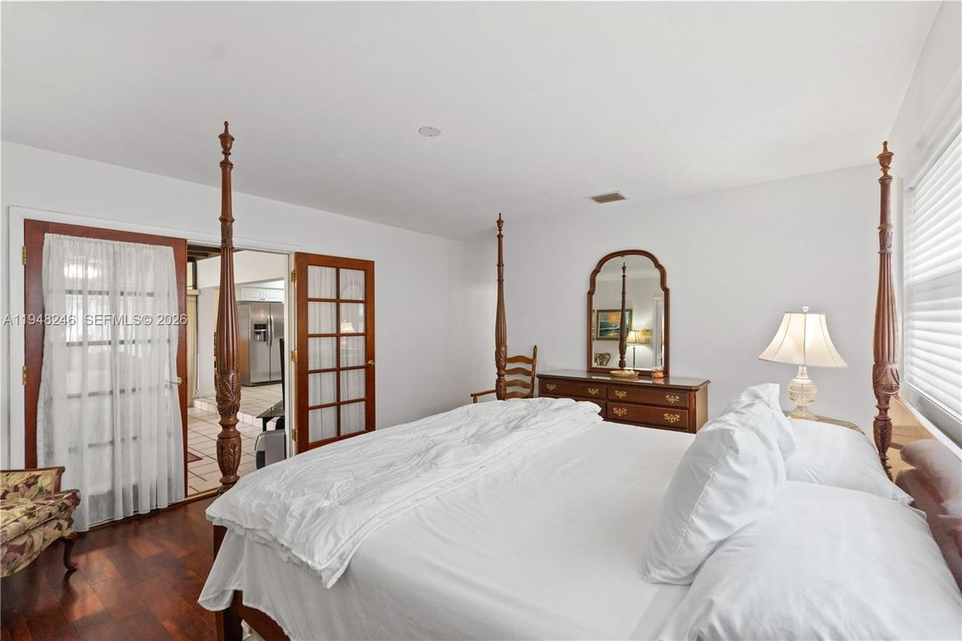 For Sale: $1,139,500 (4 beds, 3 baths, 2178 Square Feet)