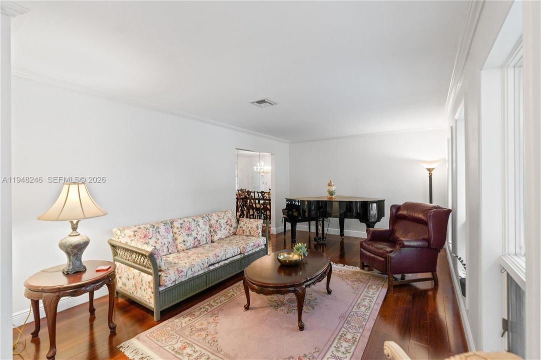 For Sale: $1,139,500 (4 beds, 3 baths, 2178 Square Feet)