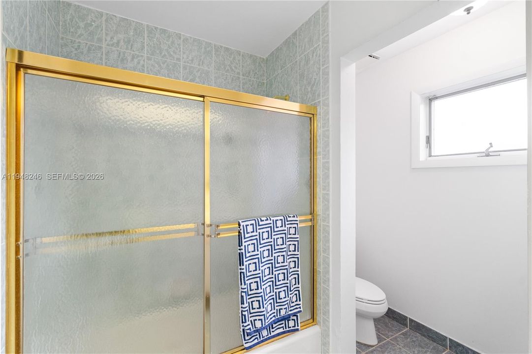 For Sale: $1,139,500 (4 beds, 3 baths, 2178 Square Feet)