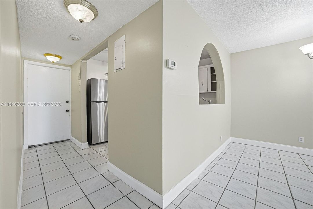 Active With Contract: $180,000 (2 beds, 2 baths, 900 Square Feet)