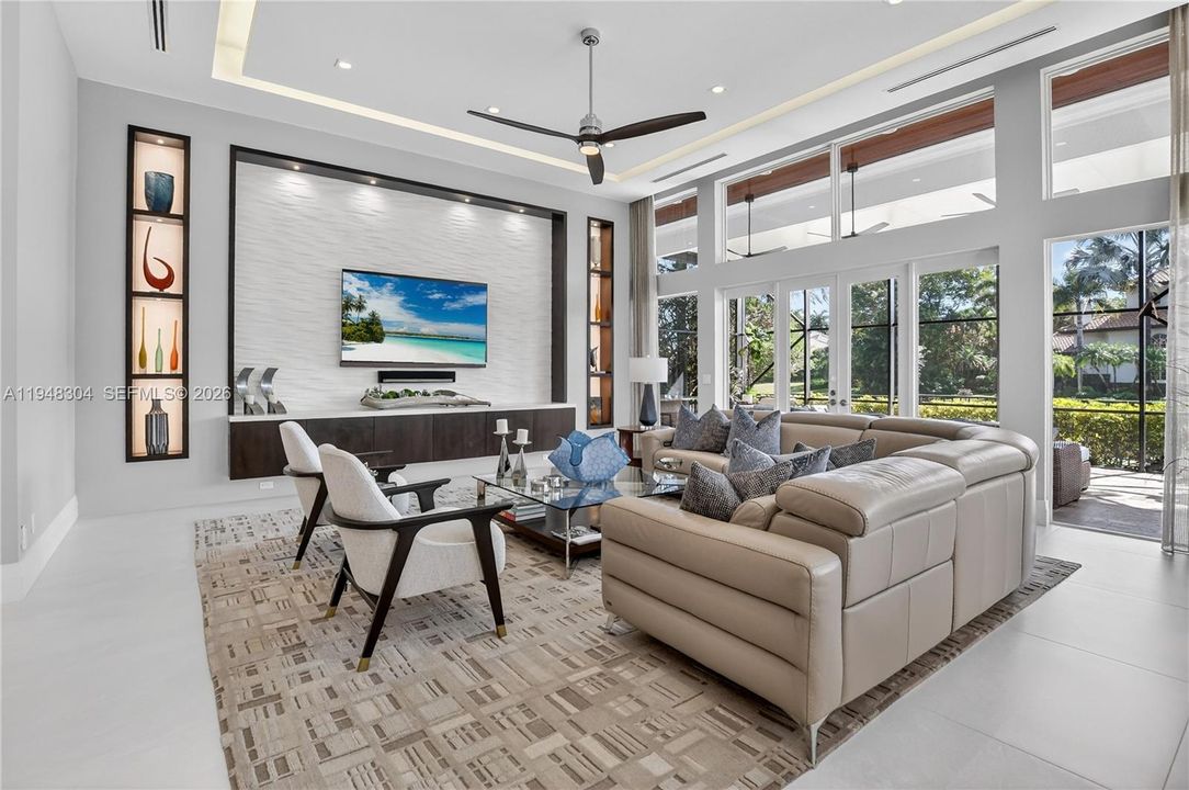 Vendido Recientemente: $5,950,000 (4 camas, 5 baños, 0 Pies cuadrados)