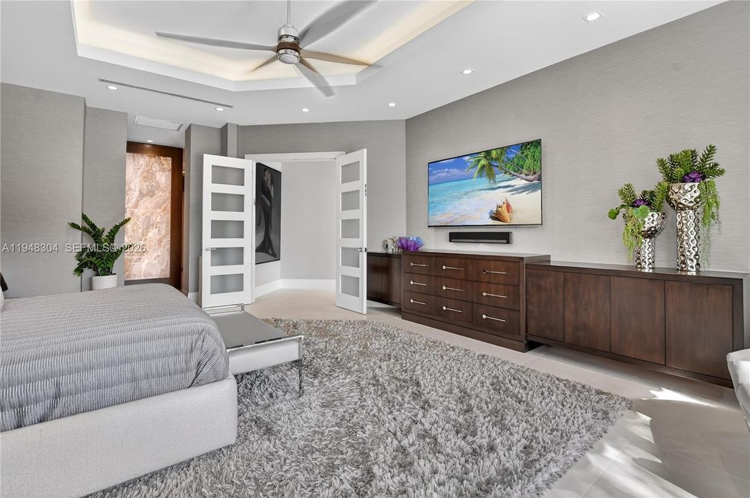 Vendido Recientemente: $5,950,000 (4 camas, 5 baños, 0 Pies cuadrados)