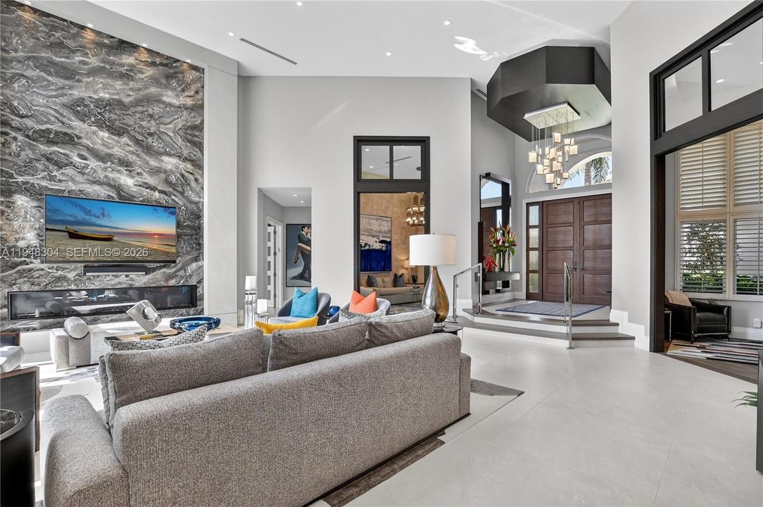 Vendido Recientemente: $5,950,000 (4 camas, 5 baños, 0 Pies cuadrados)