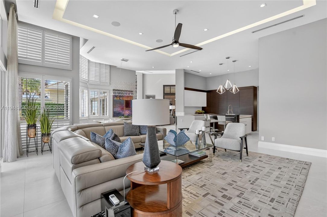 Vendido Recientemente: $5,950,000 (4 camas, 5 baños, 0 Pies cuadrados)
