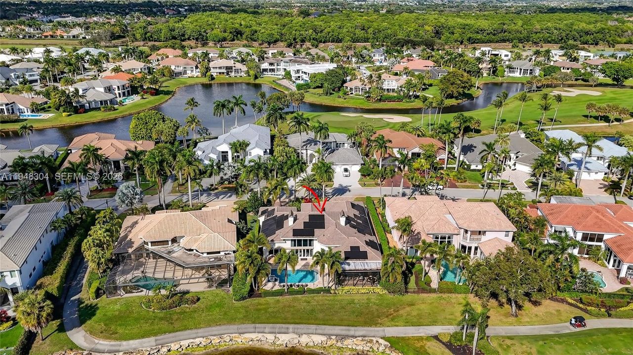 Vendido Recientemente: $5,950,000 (4 camas, 5 baños, 0 Pies cuadrados)