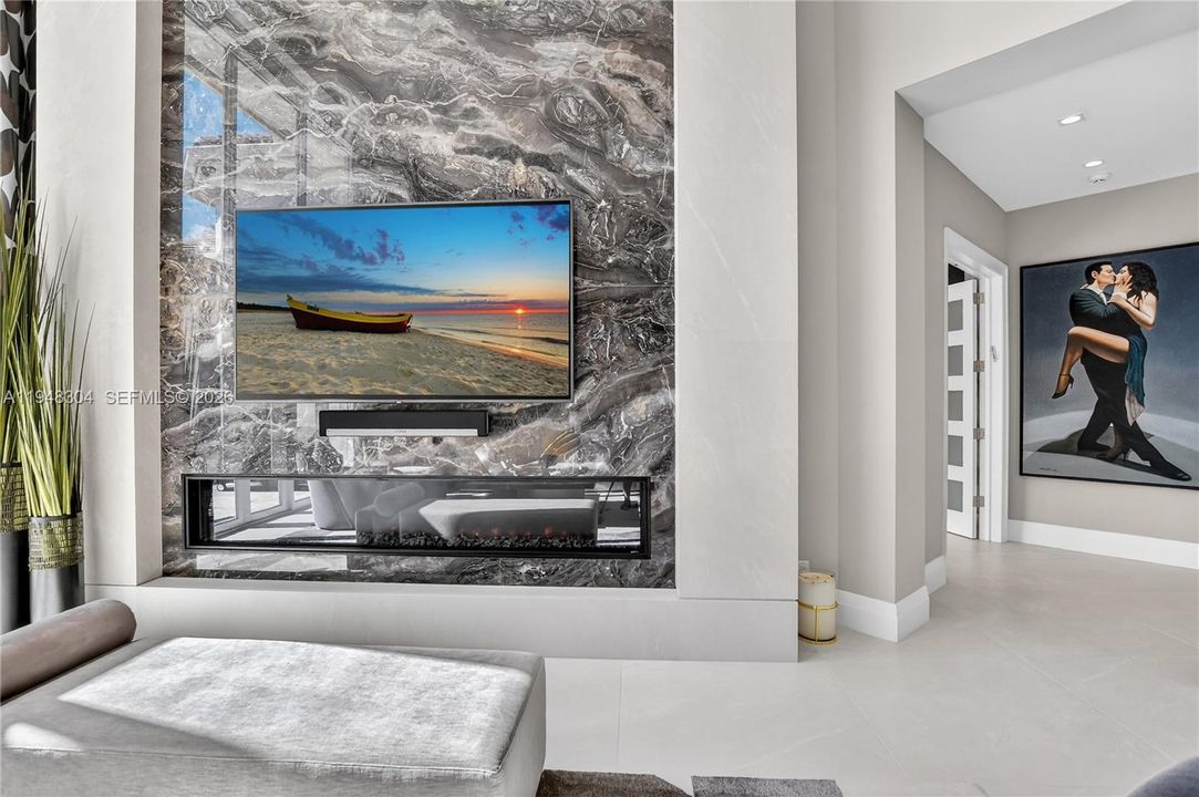 Vendido Recientemente: $5,950,000 (4 camas, 5 baños, 0 Pies cuadrados)