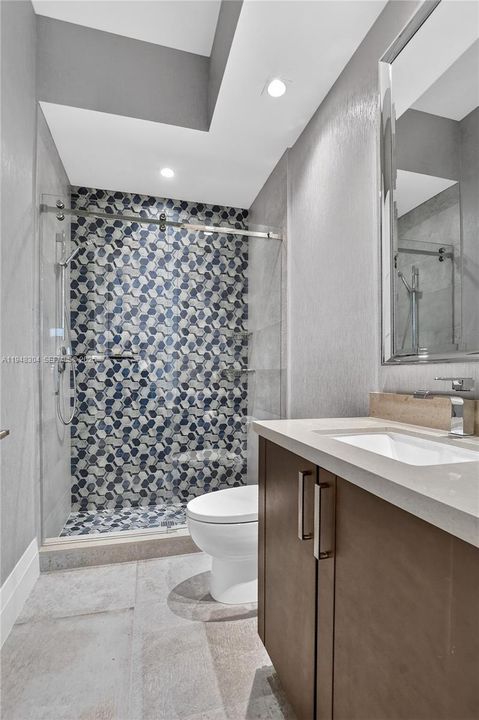 Vendido Recientemente: $5,950,000 (4 camas, 5 baños, 0 Pies cuadrados)