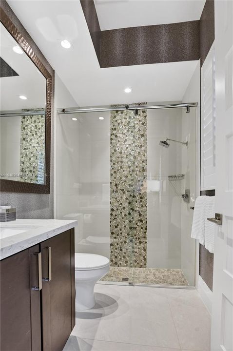 Vendido Recientemente: $5,950,000 (4 camas, 5 baños, 0 Pies cuadrados)
