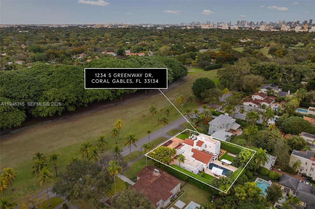 Activo con contrato: $5,495,000 (4 camas, 3 baños, 3705 Pies cuadrados)