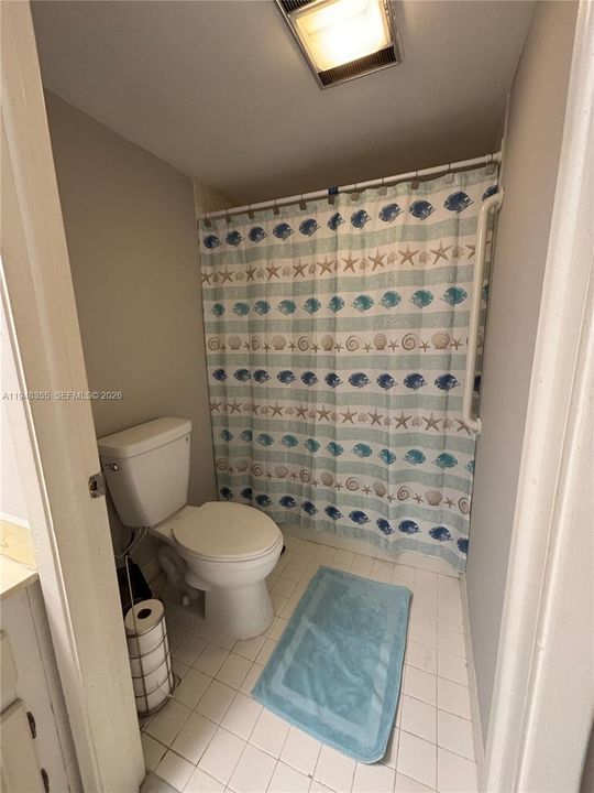 For Sale: $79,500 (1 beds, 1 baths, 748 Square Feet)