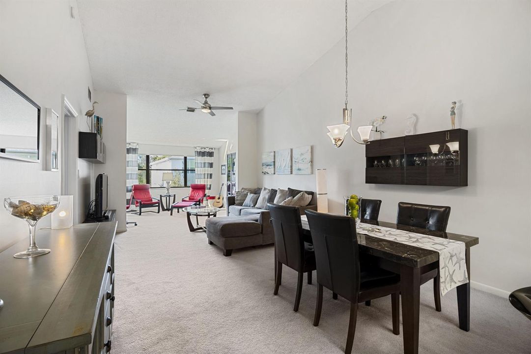 Living Dining Den