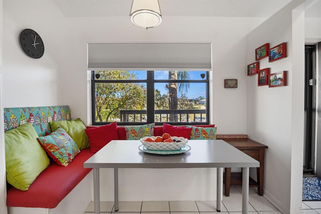 Breakfast nook
