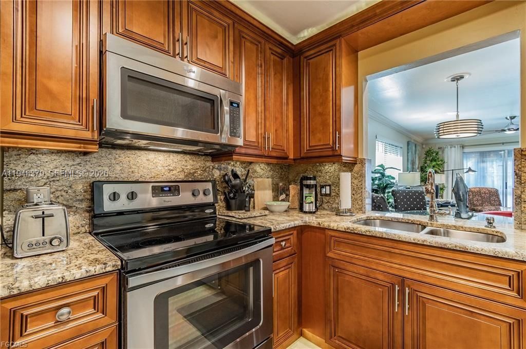 В аренду: $1,995 (2 спален, 2 ванн, 0 Квадратных фут)