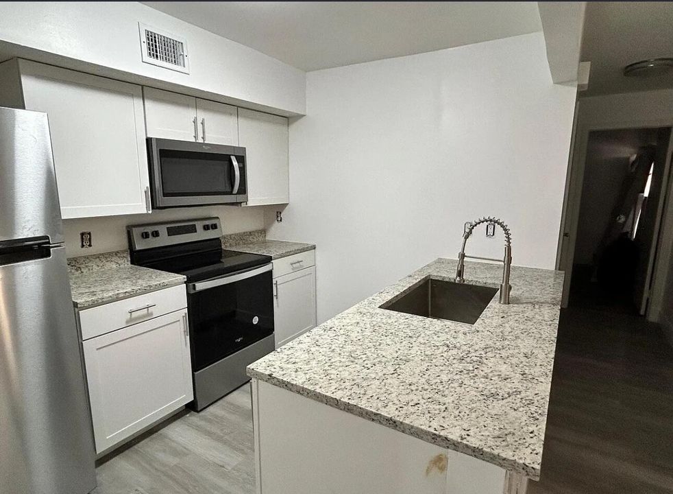 8560 Pineverde Ln, Jacksonville, FL 3224